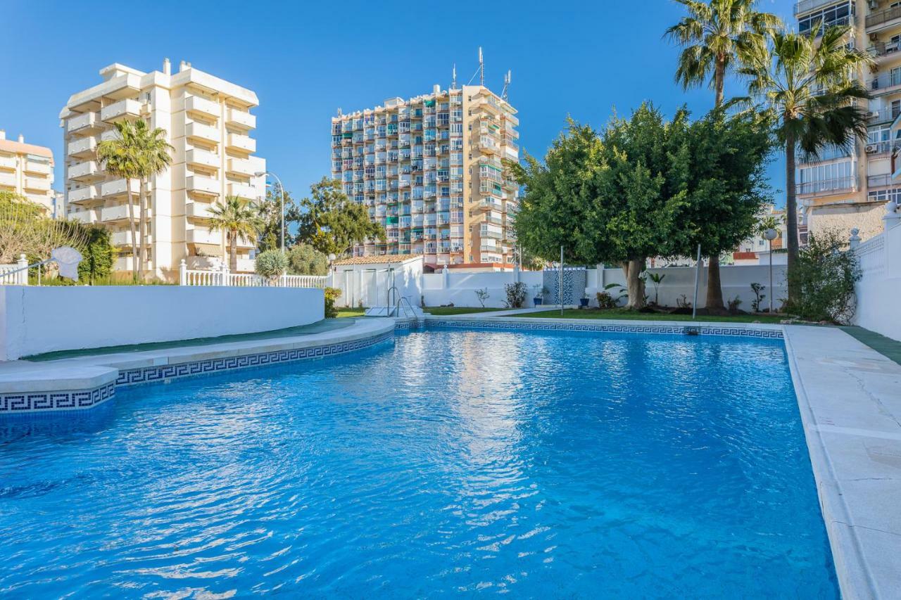 Apartamento Al Lado De La Playa Benalmadena Exterior photo
